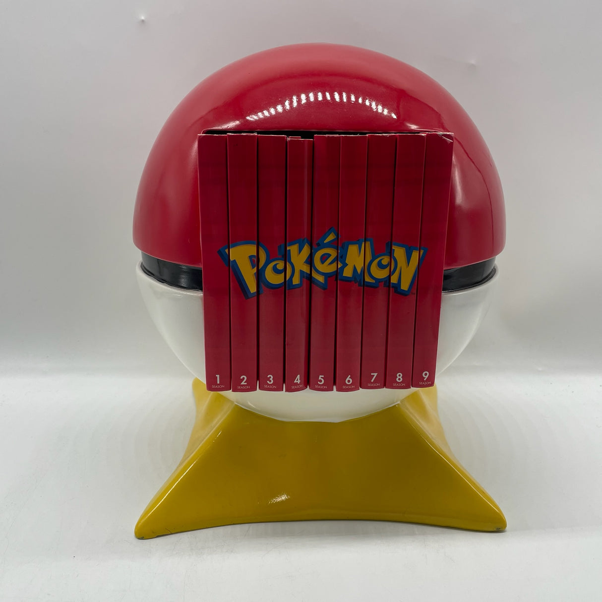 Nintendo Pokemon Pokeball Electronic Die Cast Metal Replica Red Figure