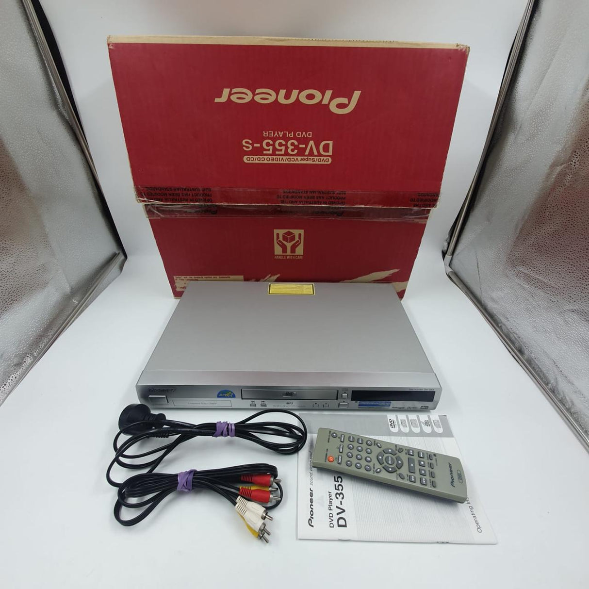 DVD Player Pioneer Dv-355-s With Remote Control And AV Cables Boxed 28JY4 - Trippy Trades 