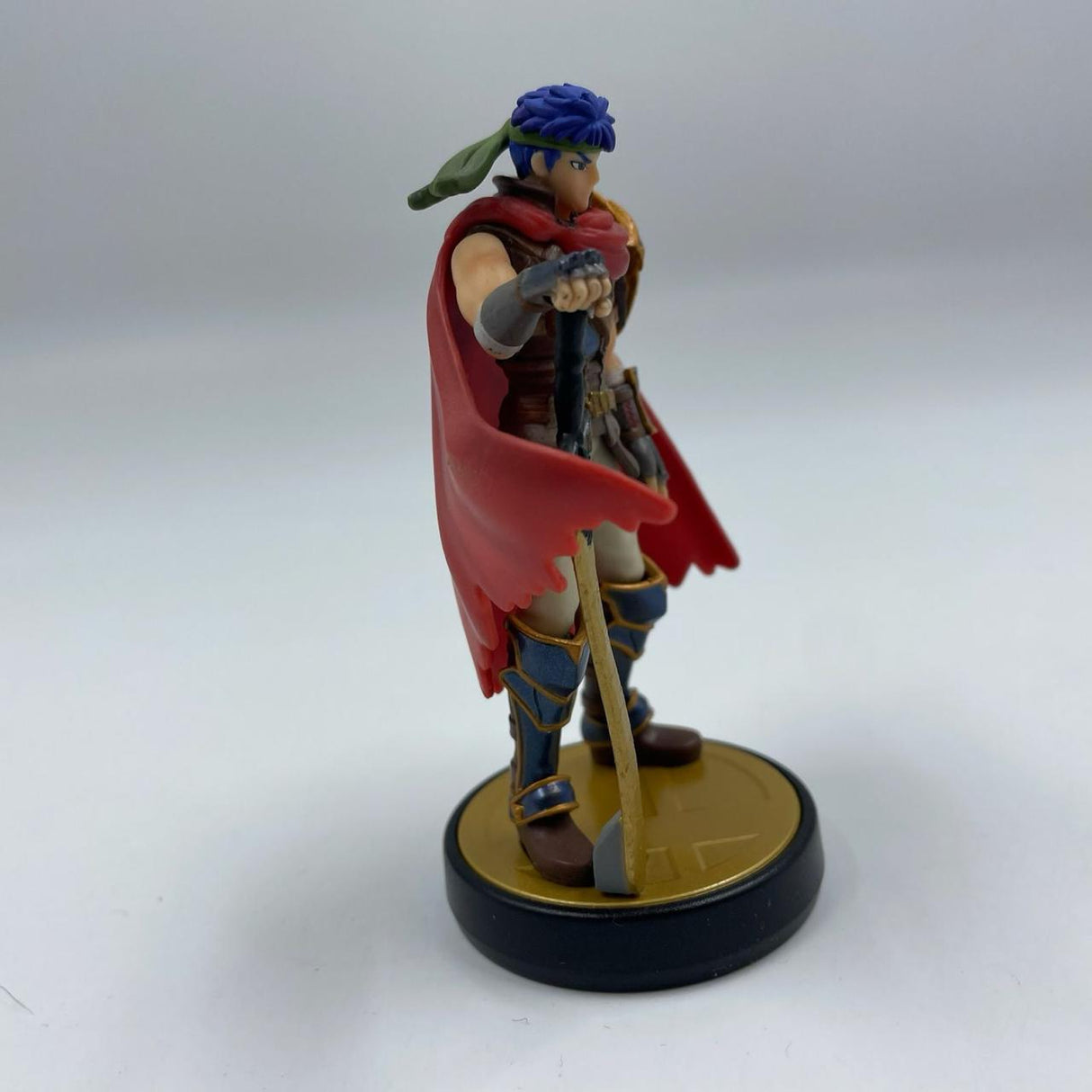 Ike Super Smash Bros. Amiibo Figure