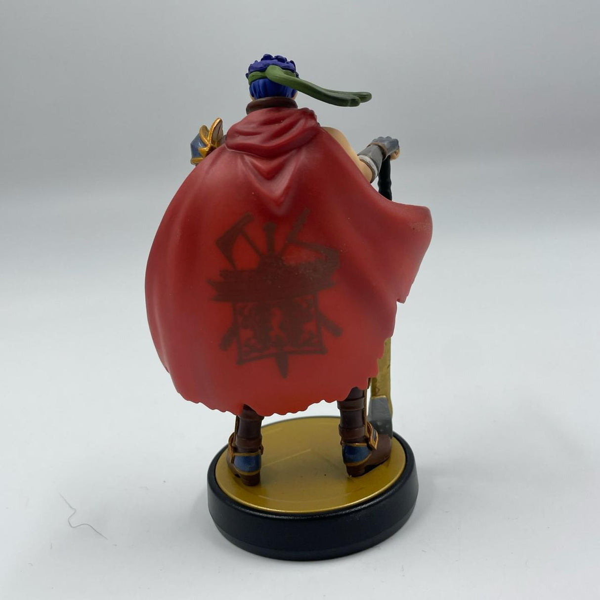 Ike Super Smash Bros. Amiibo Figure