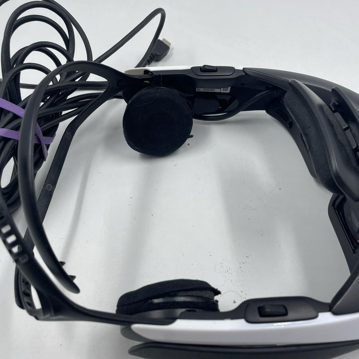 SONY HMZ-T1 Head Mounted Display Personal 3D Viewer