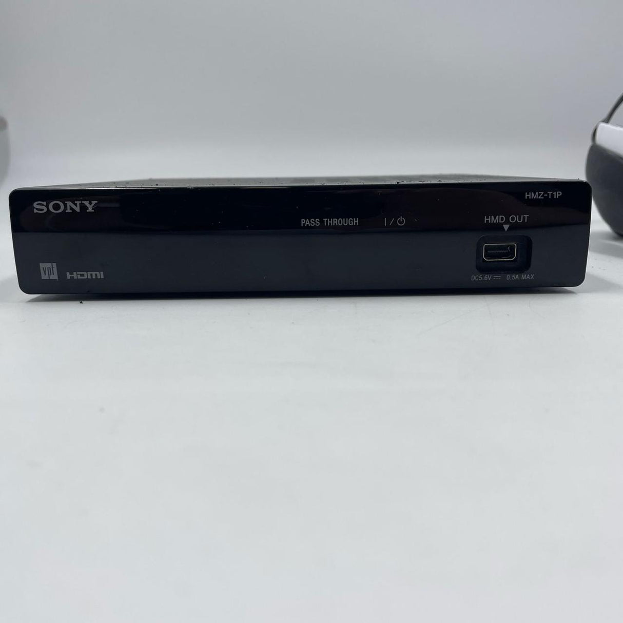 SONY HMZ-T1 Head Mounted Display Personal 3D Viewer