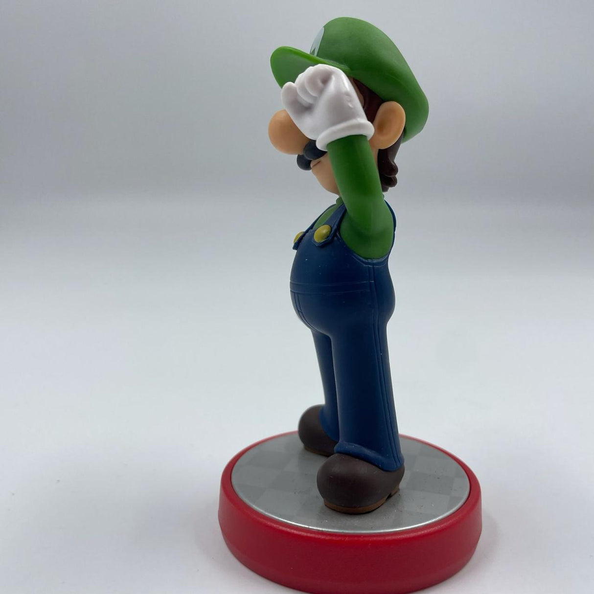 Nintendo Super Smash Bros. Luigi Amiibo Figure