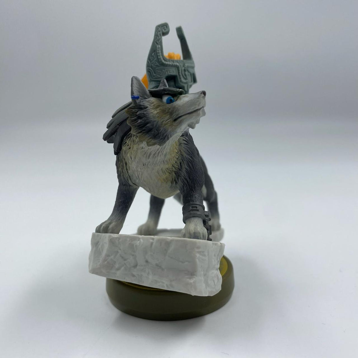 Nintendo Super Smash Bros. Wolf Link Amiibo Figure