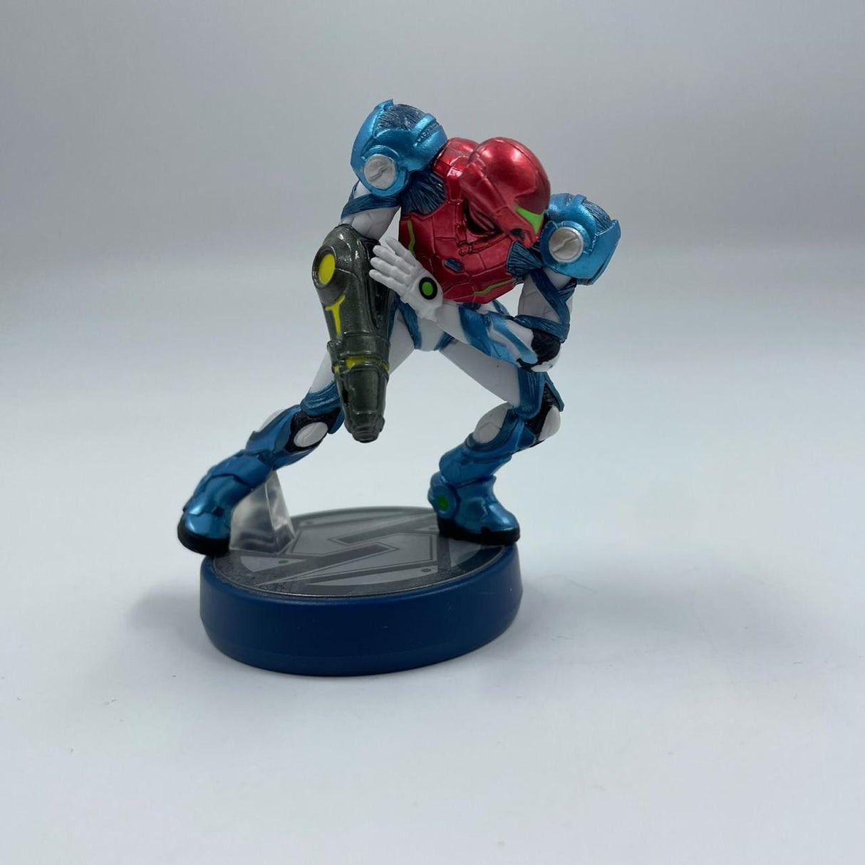 Nintendo Super Smash Bros. Samus Metroid Dread Amiibo Figure