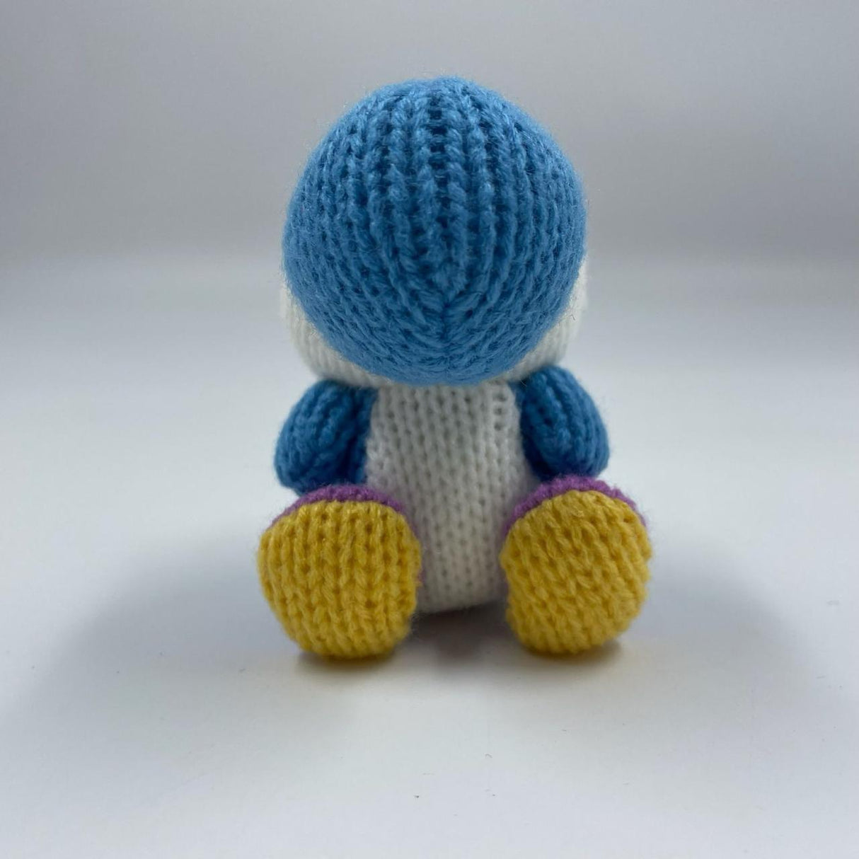 Yarn Yoshi Light-Blue Nintendo Amiibo Figure