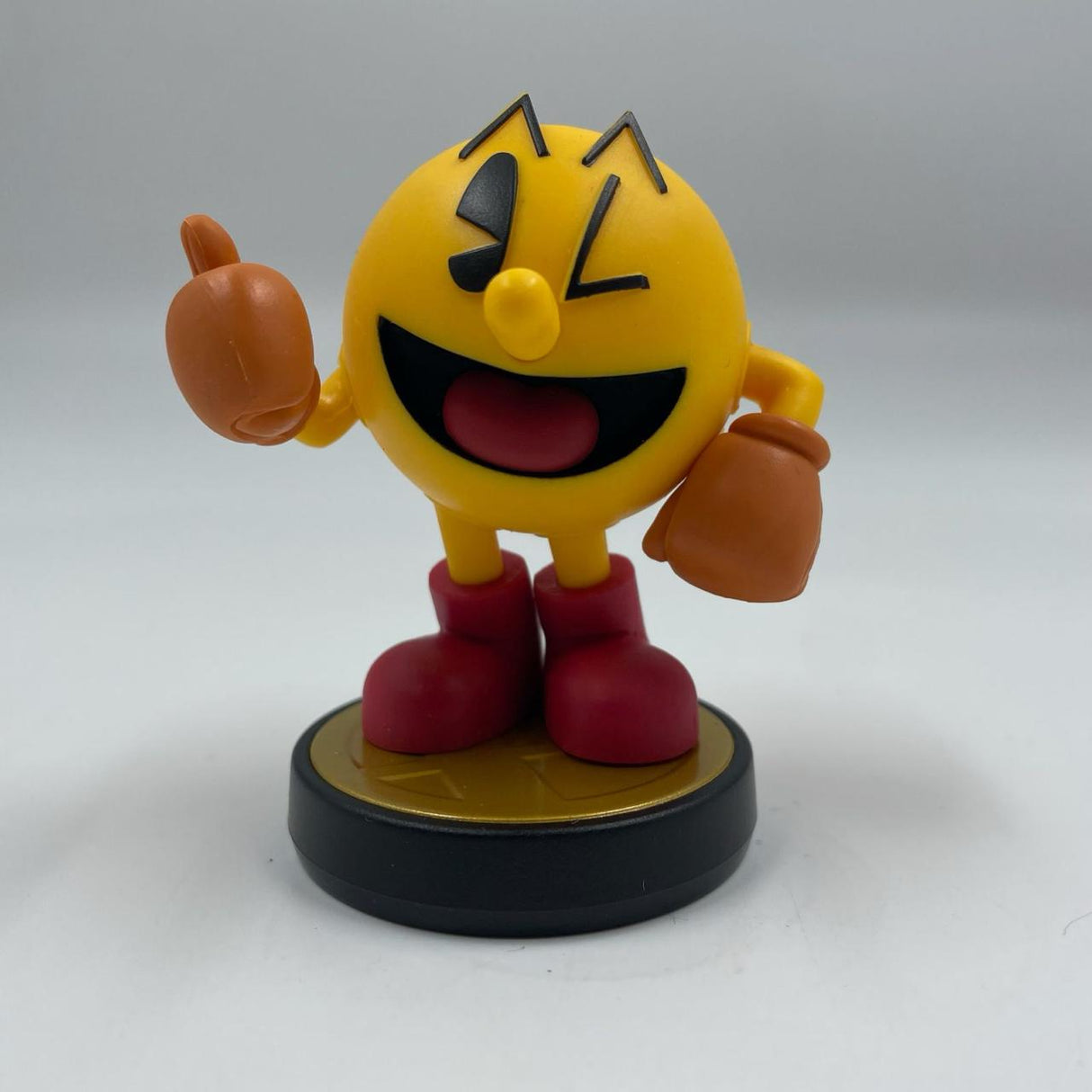 Nintendo Super Smash Bros. Pac-Man Amiibo Figure