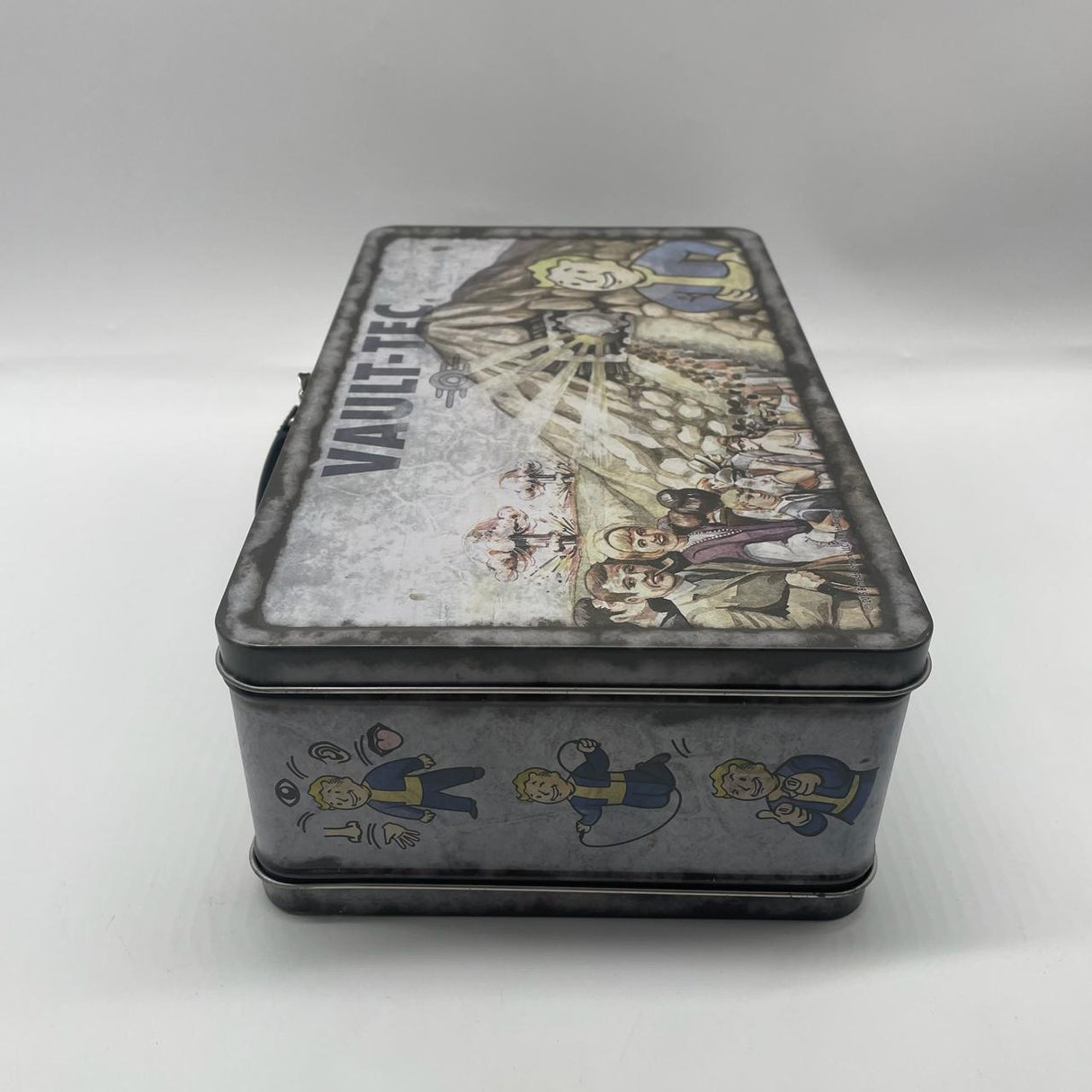 Fallout 4 Collector's Edition Lunch Box PC Game Complete